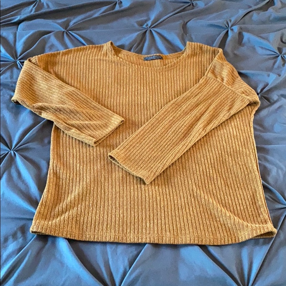 Brown lightweight sweater